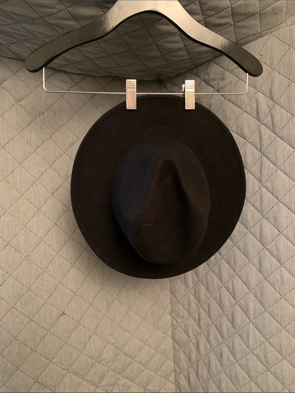 #51 GIGI PIP Black Wool Felt Wide Brim Hat